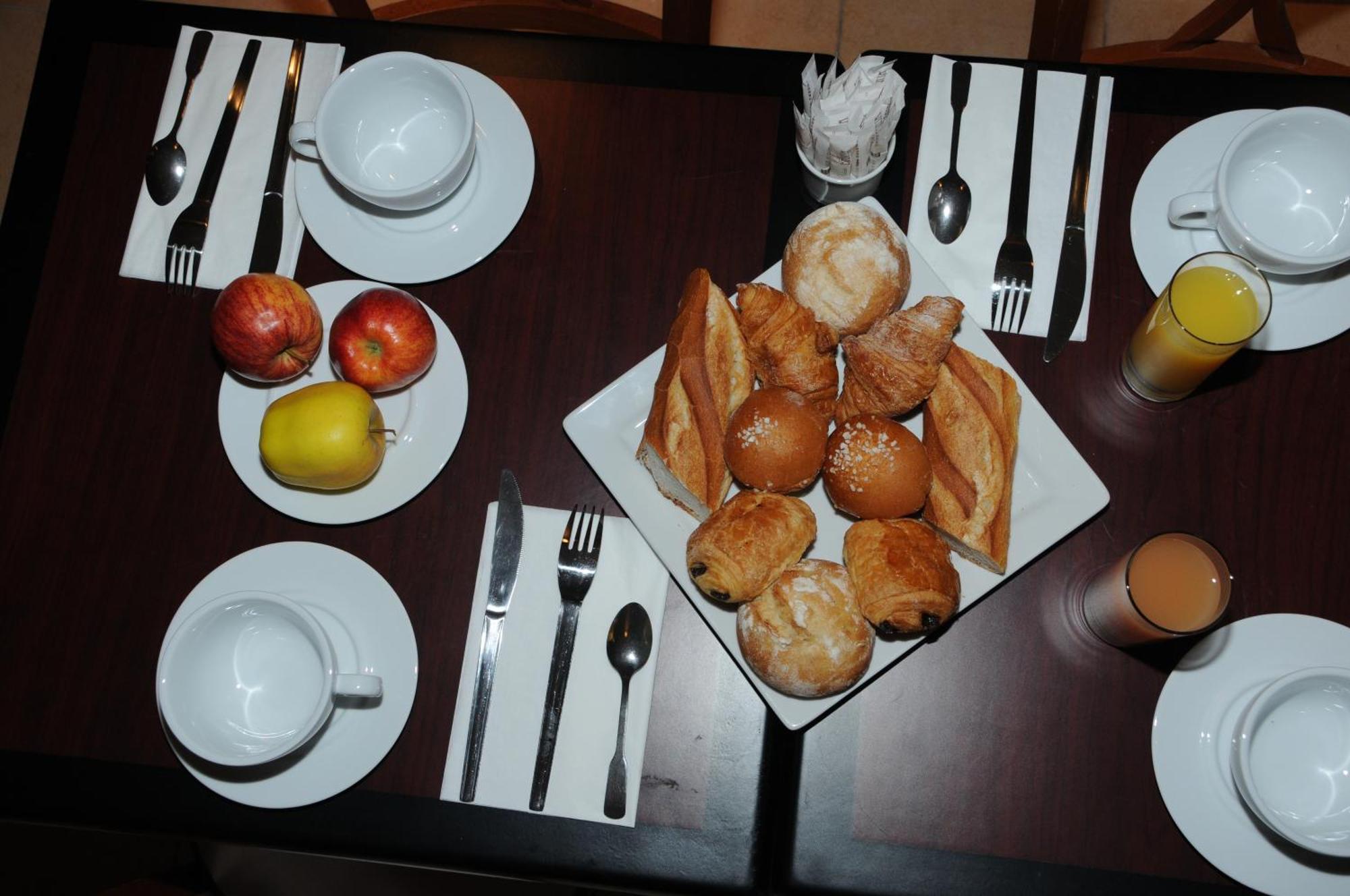 Hotel Patio Brancion Малакоф Екстериор снимка